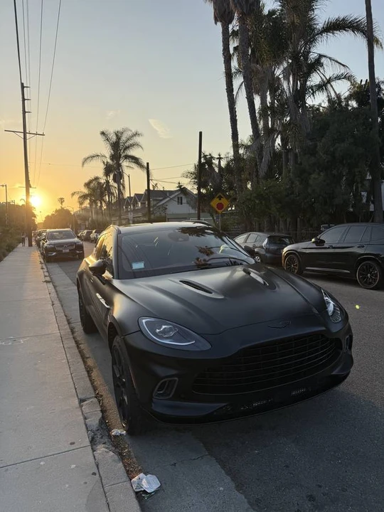 2022 Aston Martin DBX - Image 3 of 24