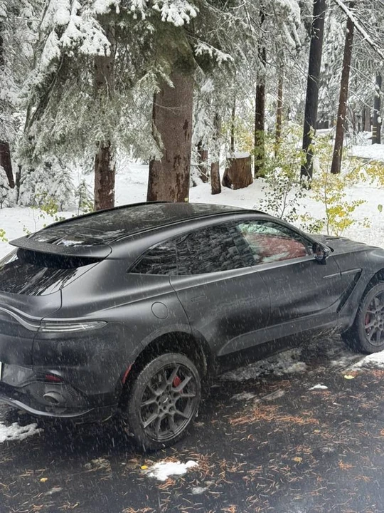 2022 Aston Martin DBX - Image 6 of 24