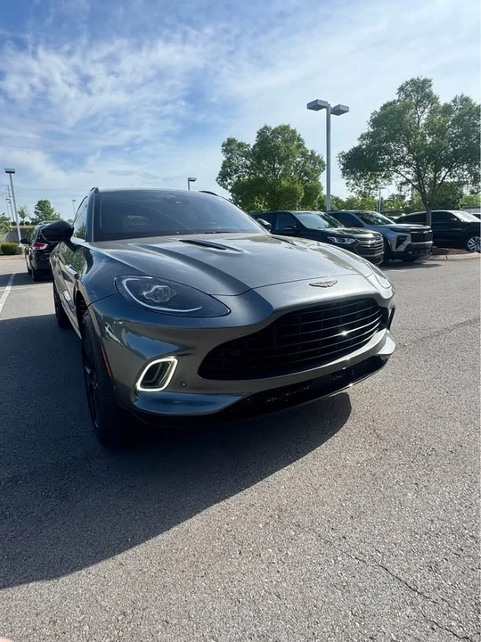 2022 Aston Martin DBX - Image 2 of 7