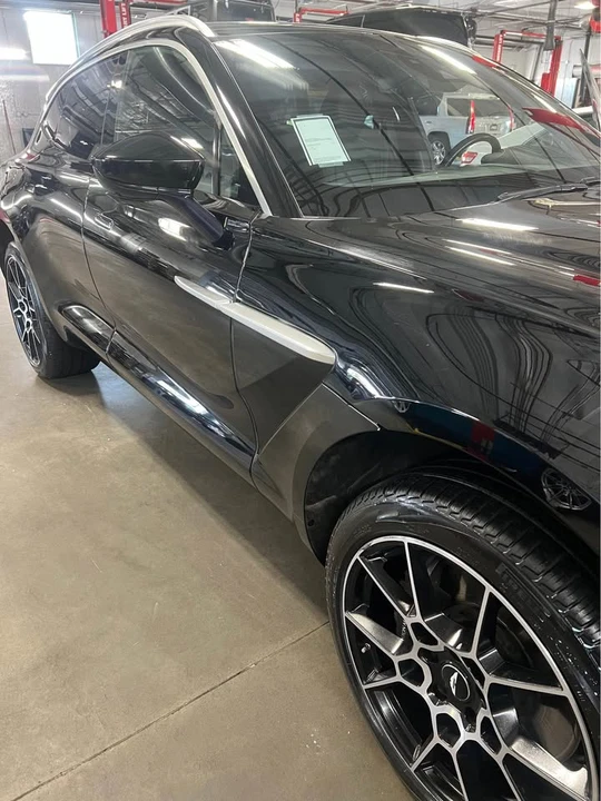 2022 Aston Martin DBX - Image 2 of 6