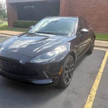 2022 Aston Martin DBX