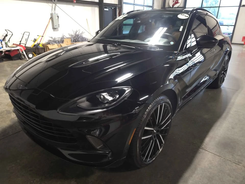 2022 Aston Martin DBX - Image 3 of 18