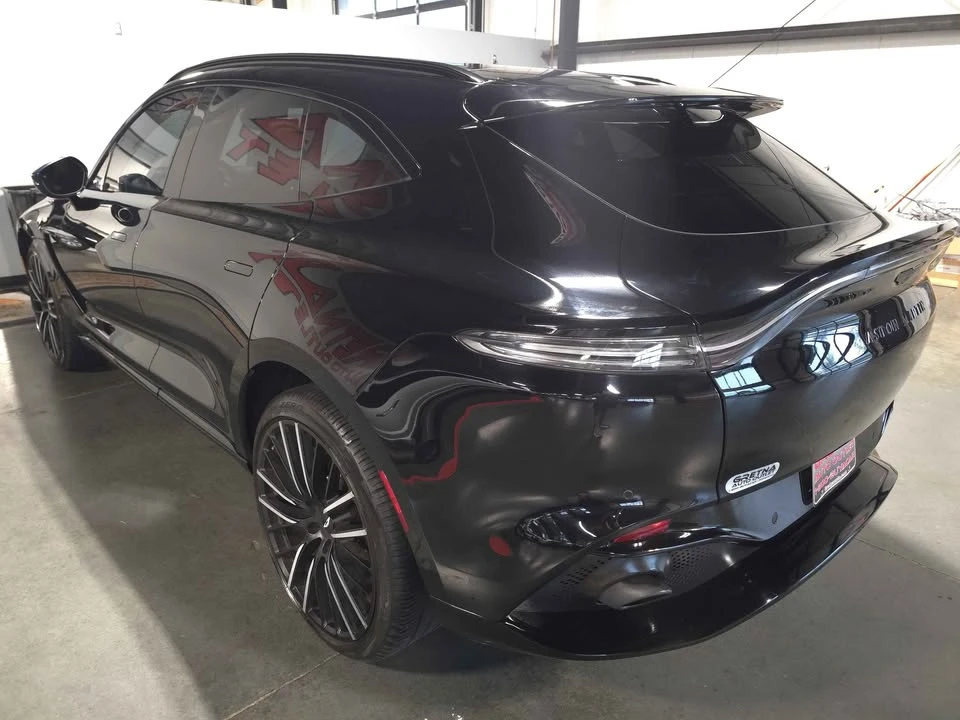 2022 Aston Martin DBX - Image 5 of 18