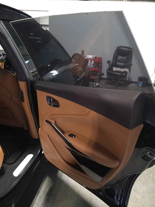 2022 Aston Martin DBX - Image 14 of 18