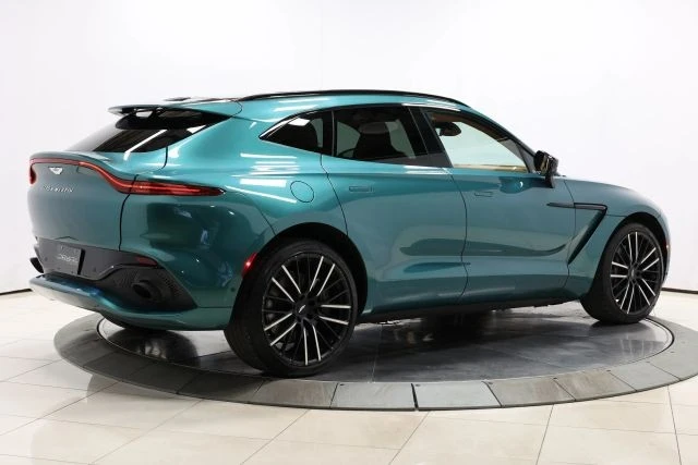 2022 Aston Martin DBX - Image 4 of 12