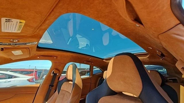 2022 Aston Martin DBX - Image 11 of 12