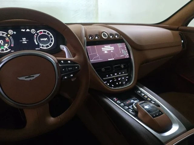 2022 Aston Martin DBX - Image 6 of 12