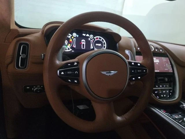 2022 Aston Martin DBX - Image 5 of 12