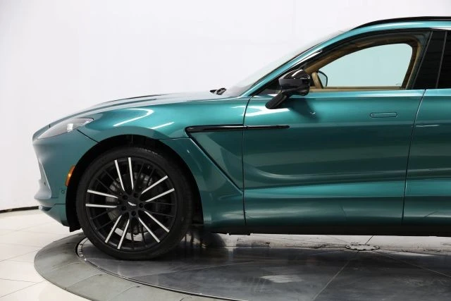 2022 Aston Martin DBX - Image 6 of 12