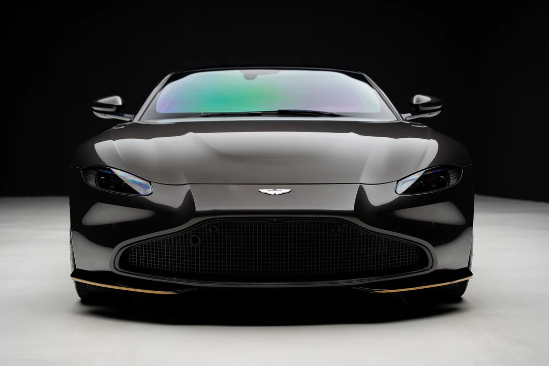 2022 Aston Martin V8 Vantage (2019+) - Image 14 of 31