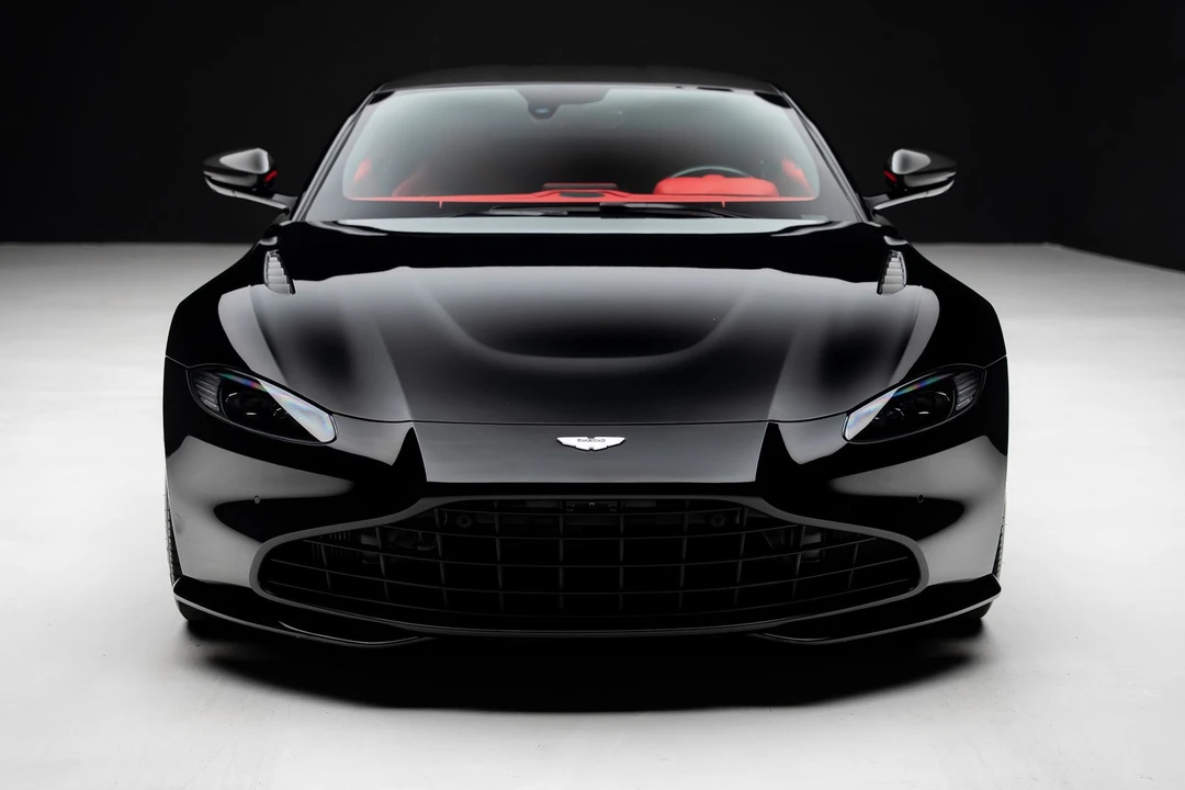 2022 Aston Martin V8 Vantage (2019+) - Image 7 of 31