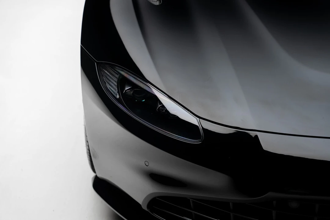 2022 Aston Martin V8 Vantage (2019+) - Image 12 of 31