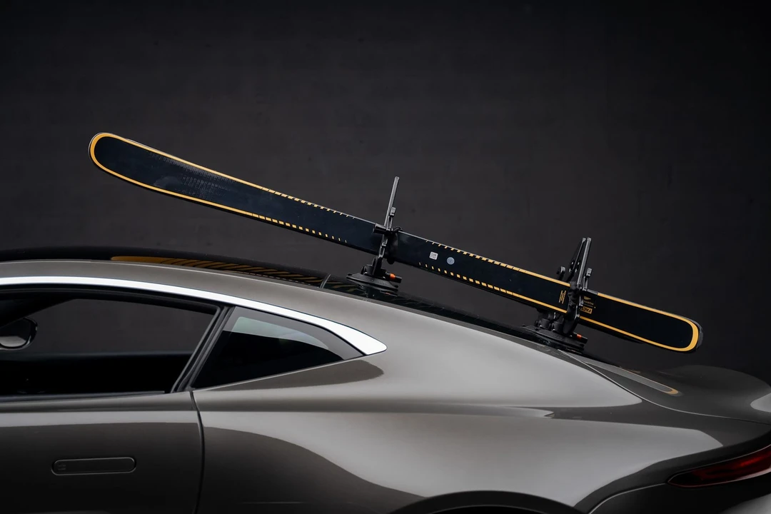 2022 Aston Martin V8 Vantage (2019+) - Image 6 of 31