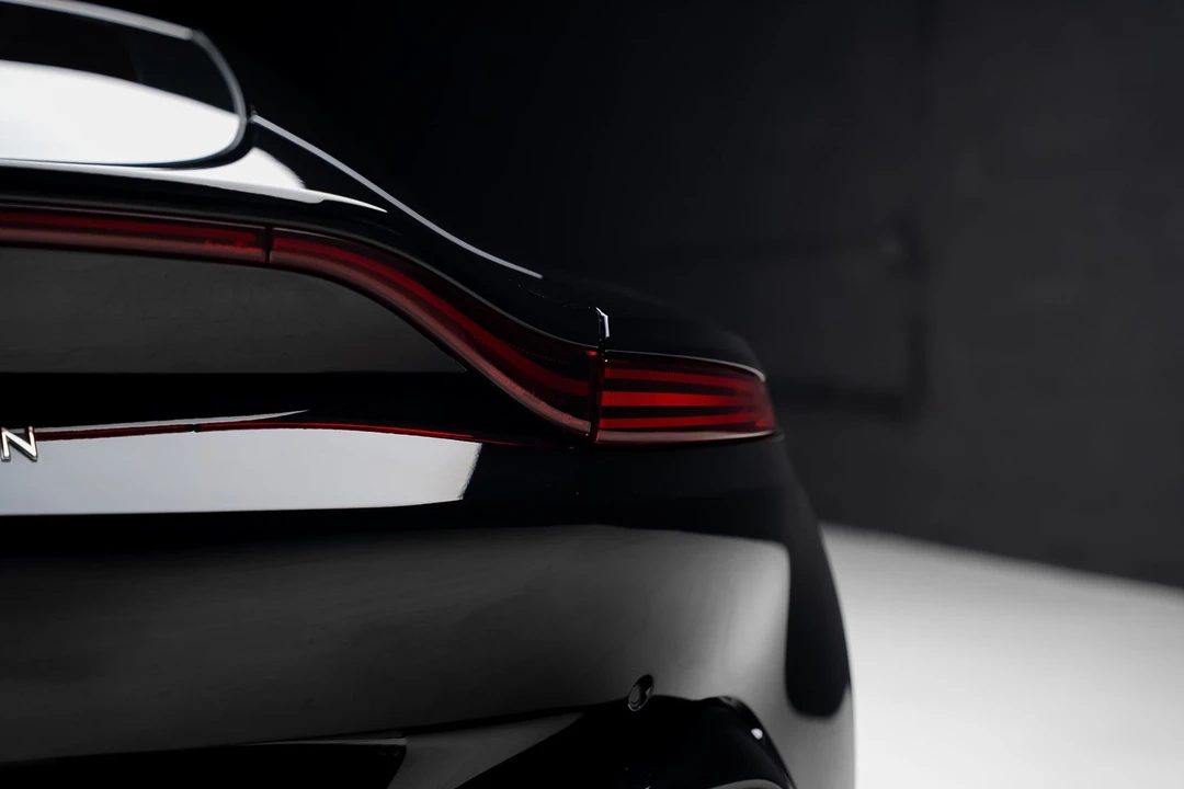 2022 Aston Martin V8 Vantage (2019+) - Image 30 of 31