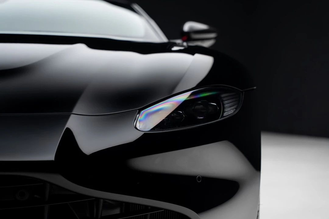 2022 Aston Martin V8 Vantage (2019+) - Image 10 of 31