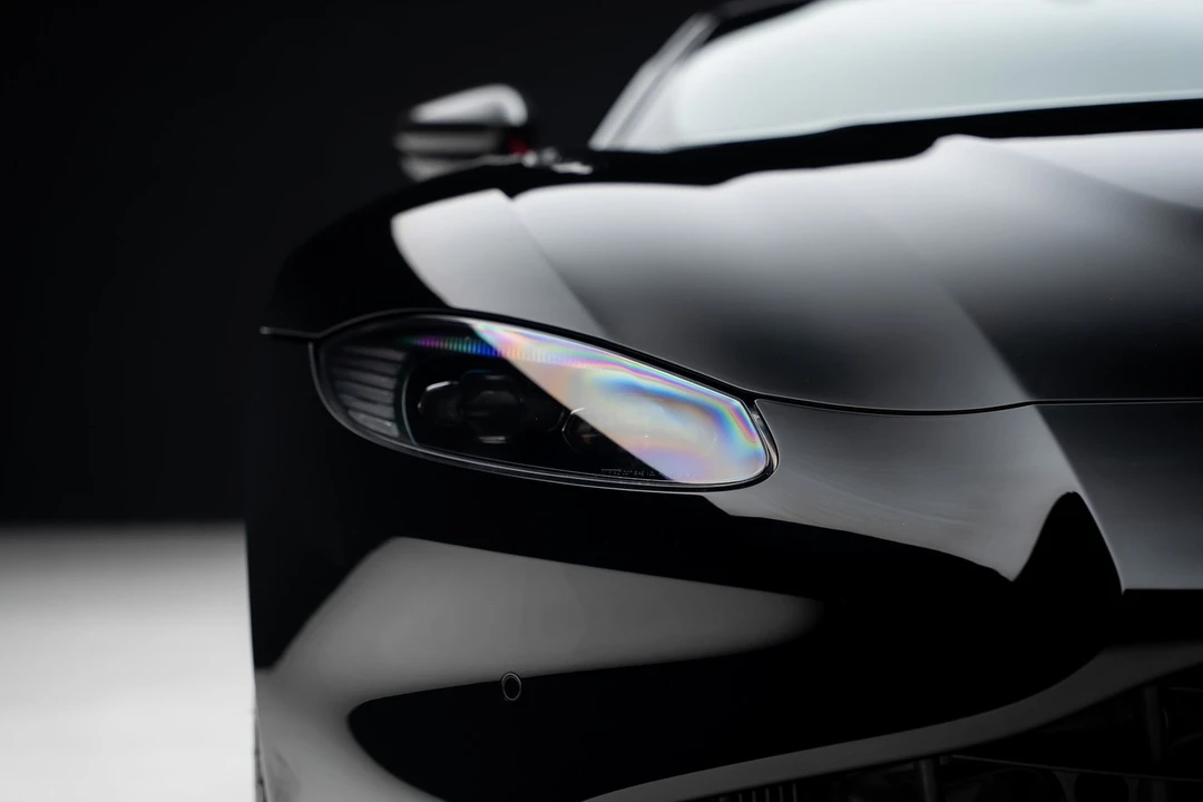 2022 Aston Martin V8 Vantage (2019+) - Image 9 of 31