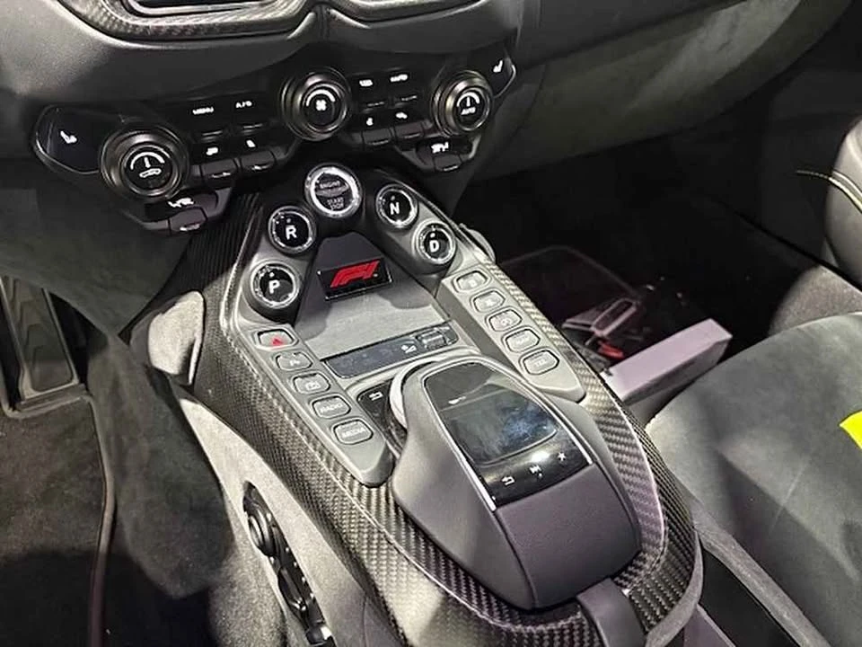 2022 Aston Martin V8 Vantage (2019+) - Image 11 of 13