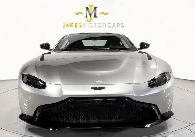 2022 Aston Martin V8 Vantage (2019+) - Image 17 of 21