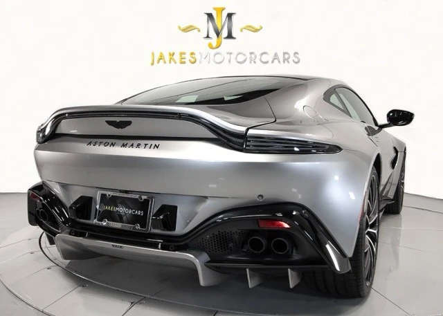 2022 Aston Martin V8 Vantage (2019+) - Image 12 of 21