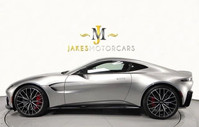 2022 Aston Martin V8 Vantage (2019+) - Image 2 of 21