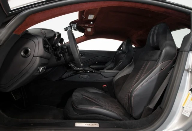 2022 Aston Martin V8 Vantage (2019+) - Image 20 of 21