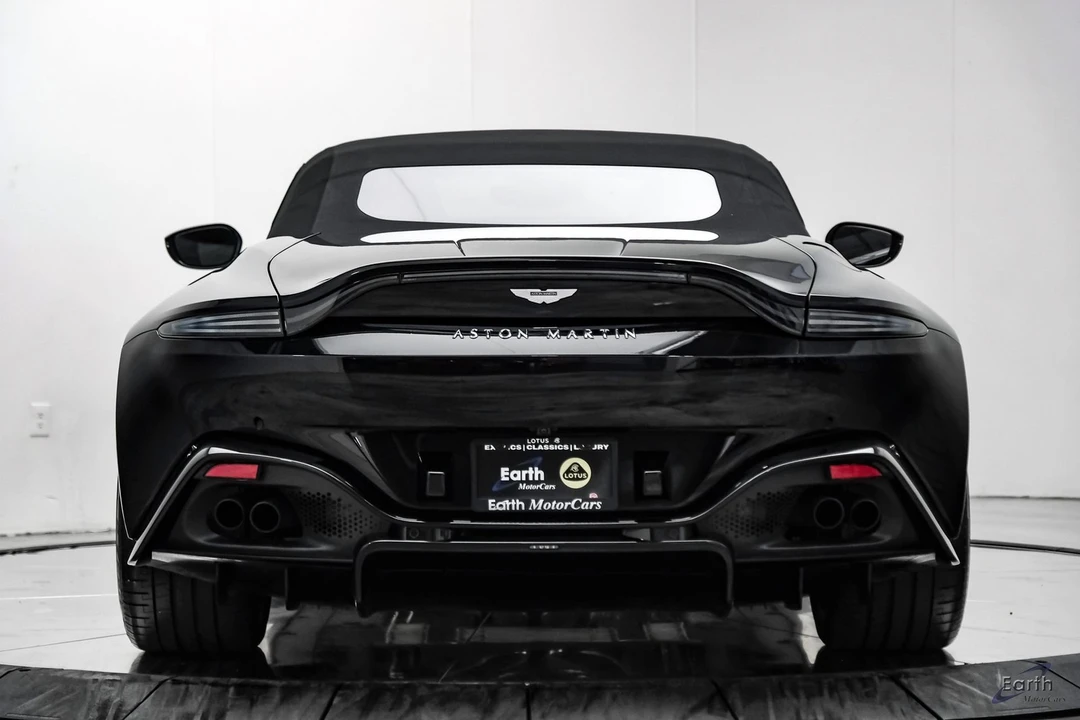 2022 Aston Martin V8 Vantage (2019+) - Image 16 of 31