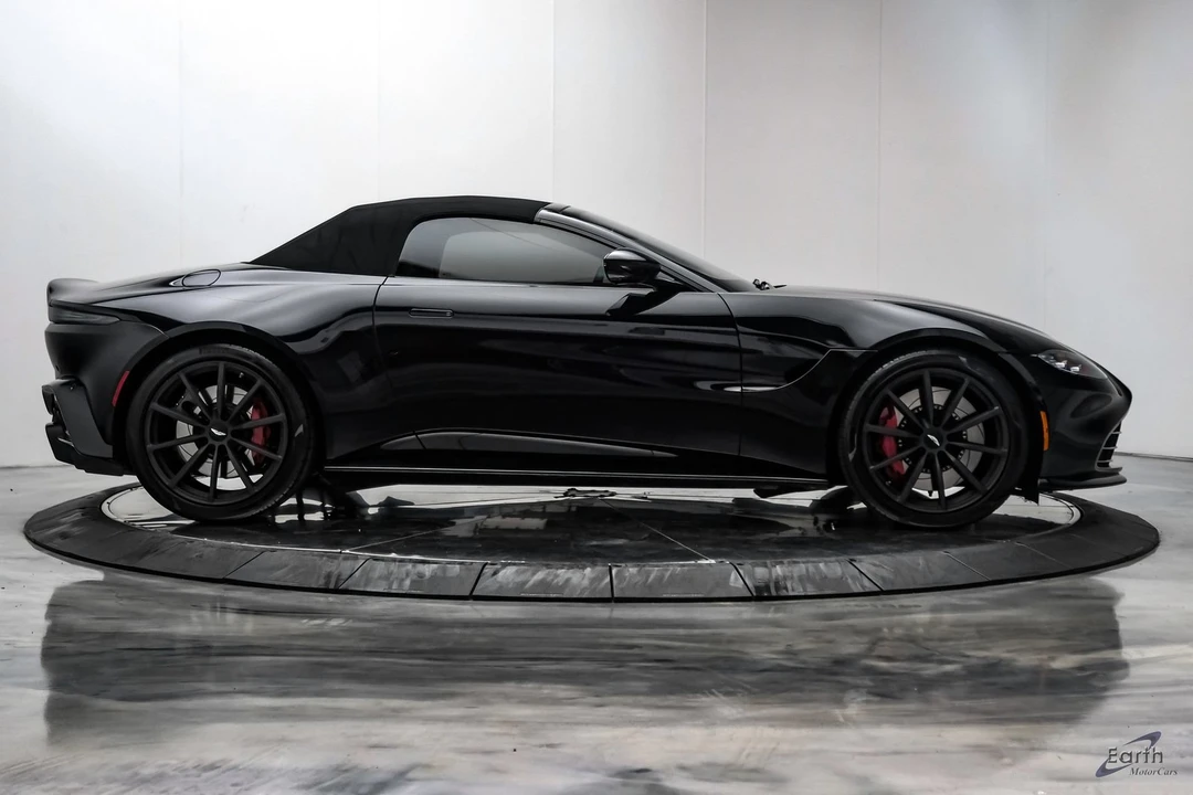 2022 Aston Martin V8 Vantage (2019+) - Image 26 of 31
