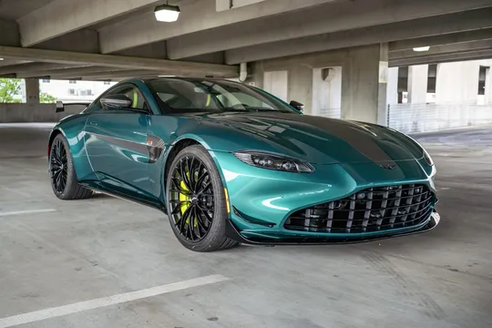 2022 Aston Martin V8 Vantage (2019+) - Image 4 of 31