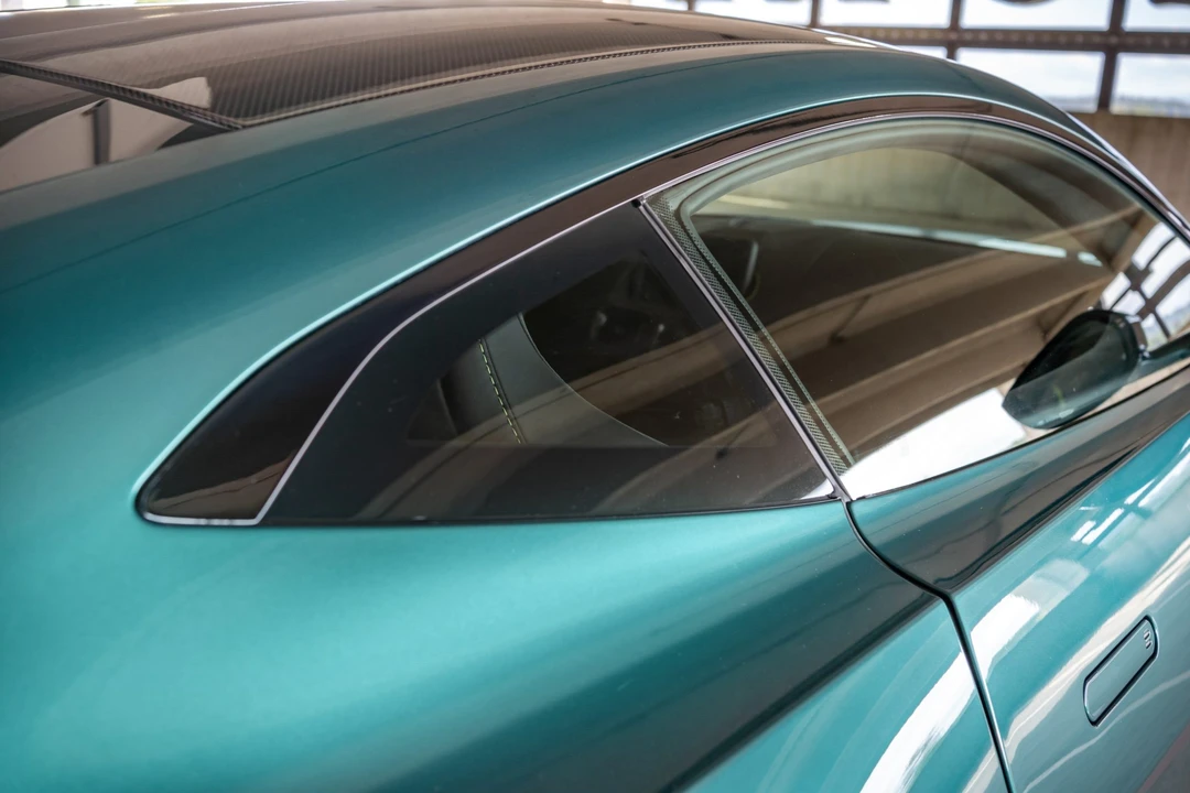2022 Aston Martin V8 Vantage (2019+) - Image 26 of 31