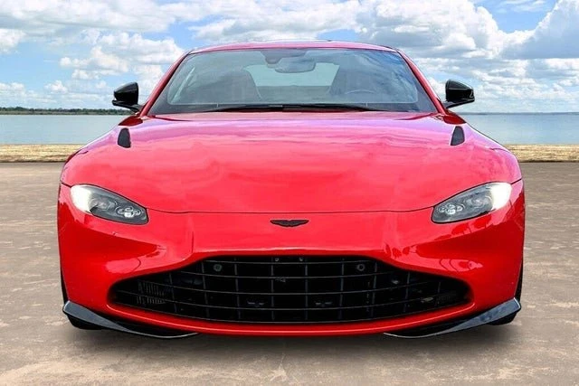 2022 Aston Martin V8 Vantage (2019+) - Image 2 of 20