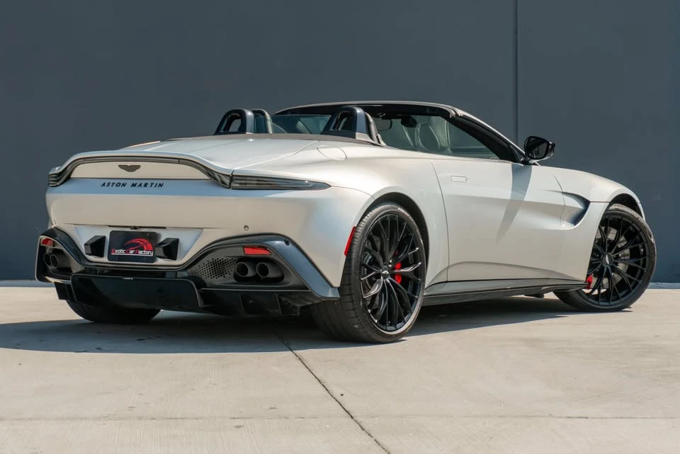2022 Aston Martin V8 Vantage (2019+) - Image 7 of 20