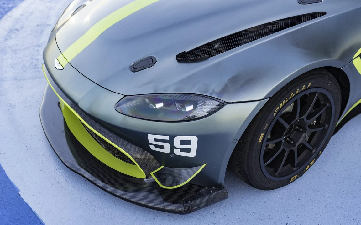 2022 Aston Martin V8 Vantage (2006-2017) - Image 21 of 31