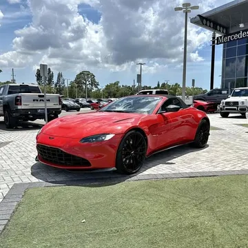 2022 Aston Martin Vantage Roadster