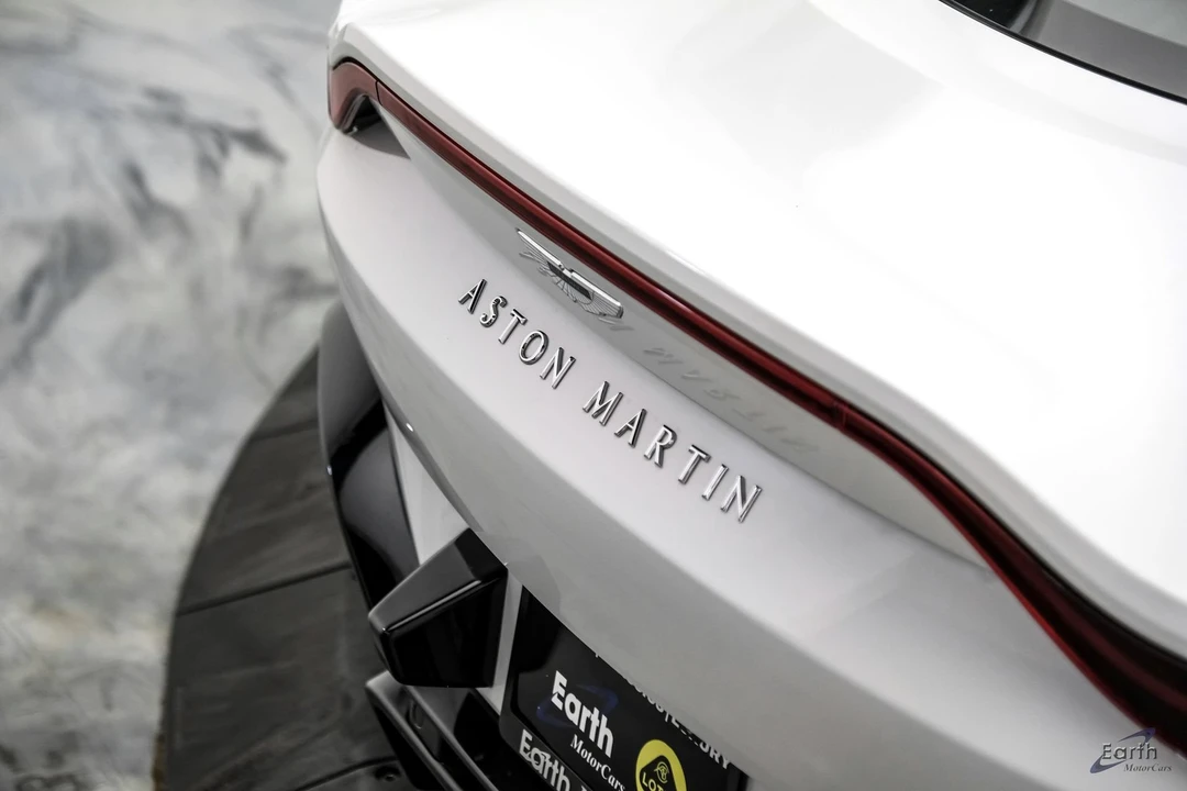 2022 Aston Martin V8 Vantage (2019+) - Image 19 of 31