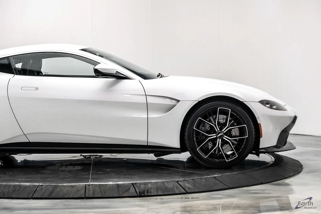 2022 Aston Martin V8 Vantage (2019+) - Image 27 of 31