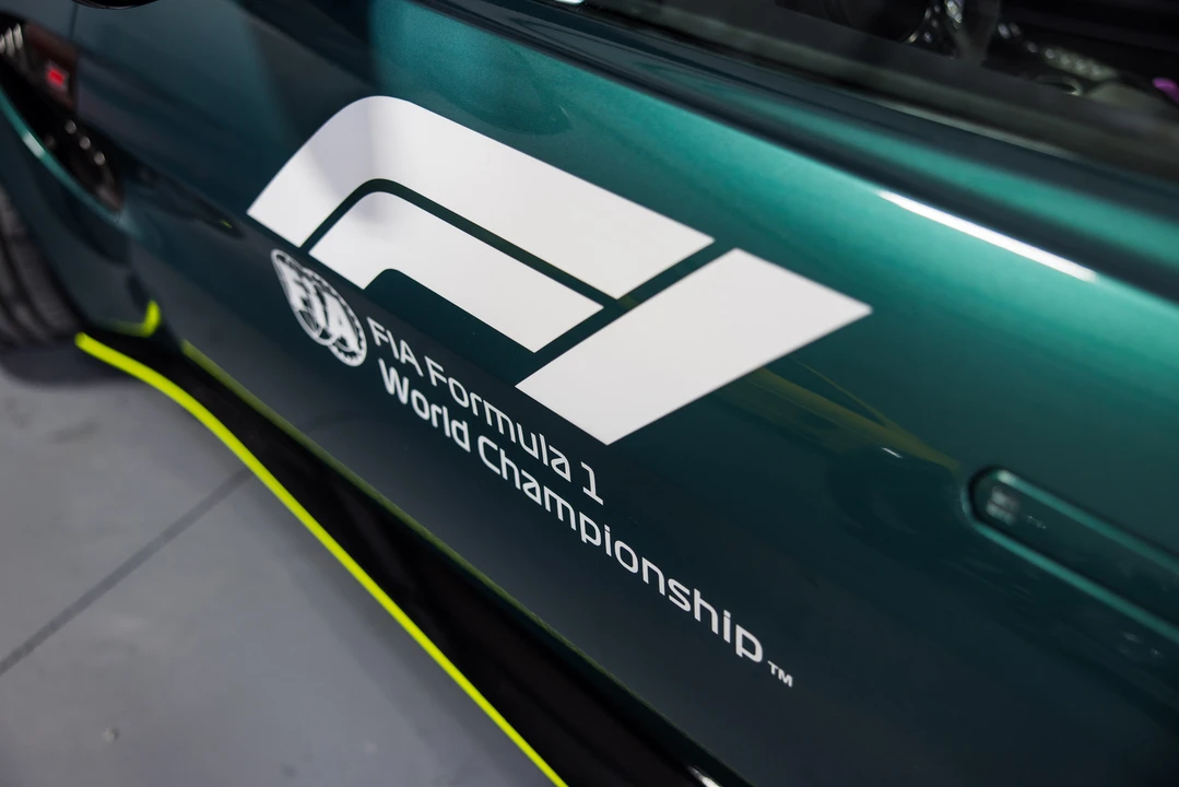 2022 Aston Martin V8 Vantage (2019+) - Image 31 of 31