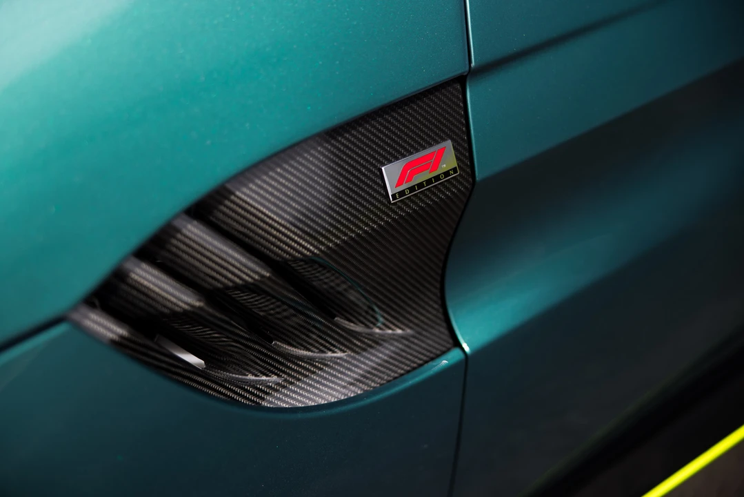 2022 Aston Martin V8 Vantage (2019+) - Image 28 of 31