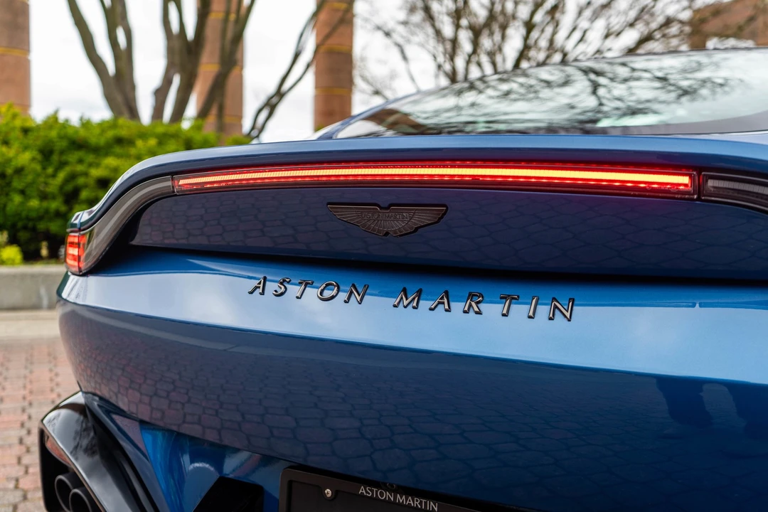 2022 Aston Martin V8 Vantage (2019+) - Image 7 of 21