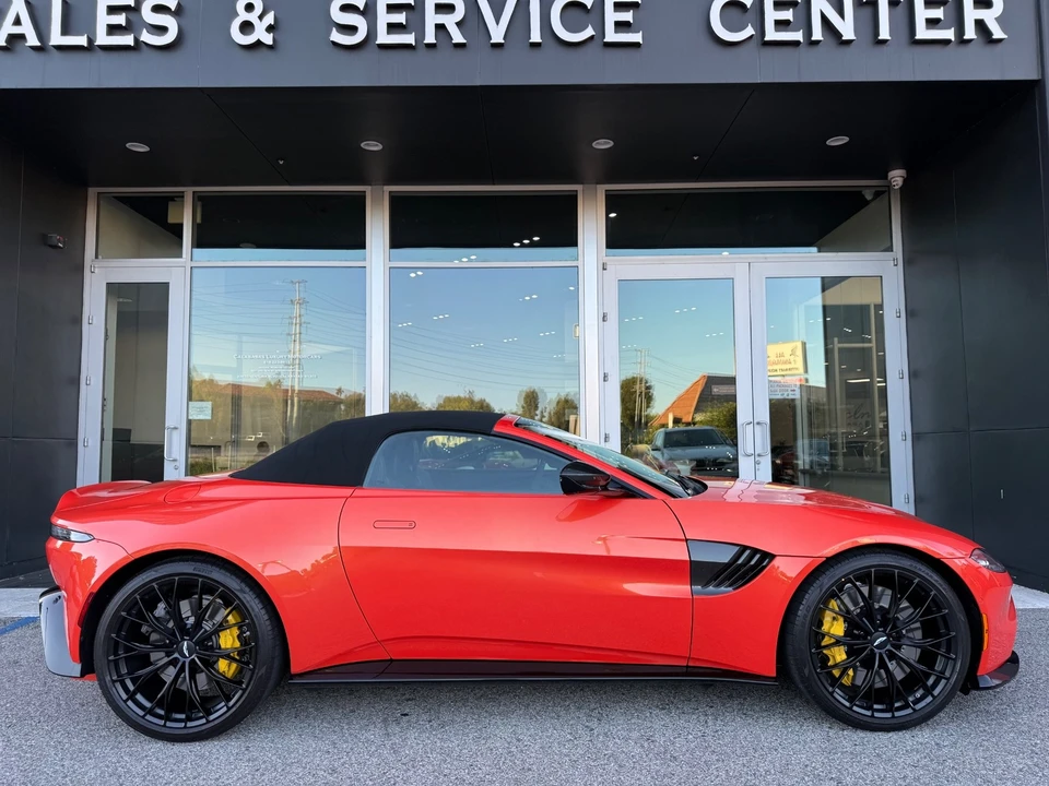 2022 Aston Martin V8 Vantage (2019+) - Image 6 of 21