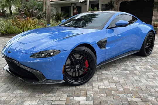 2022 Aston Martin Vantage V8 Coupe