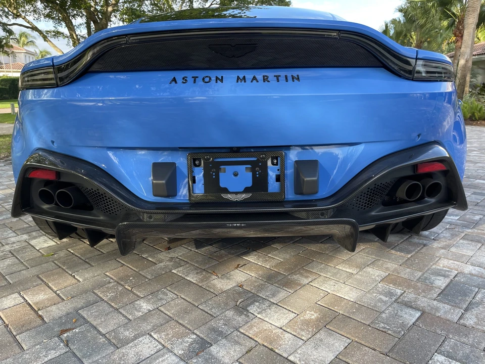 2022 Aston Martin V8 Vantage (2019+) - Image 7 of 31