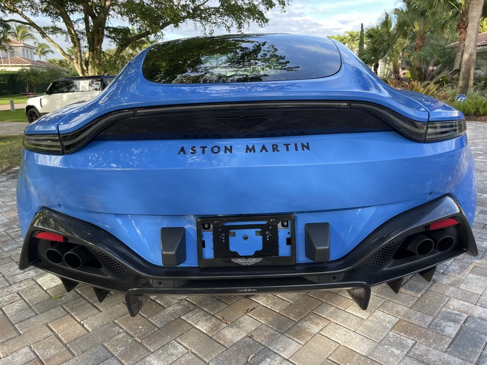 2022 Aston Martin V8 Vantage (2019+) - Image 6 of 31