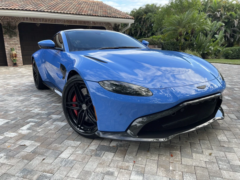 2022 Aston Martin V8 Vantage (2019+) - Image 14 of 31