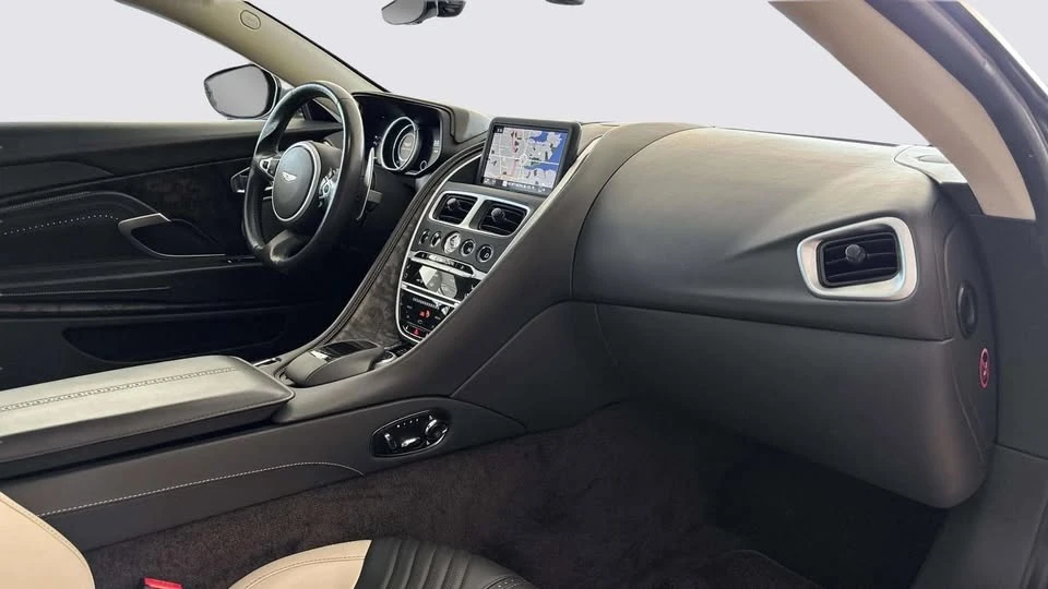 2022 Aston Martin DB11 - Image 15 of 19
