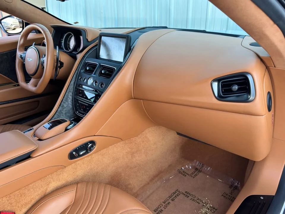 2022 Aston Martin DB11 V8 - Image 8 of 15