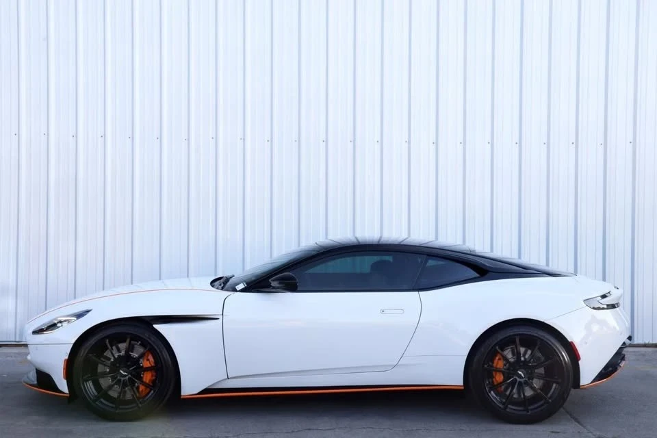 2022 Aston Martin DB11 V8 - Image 5 of 18