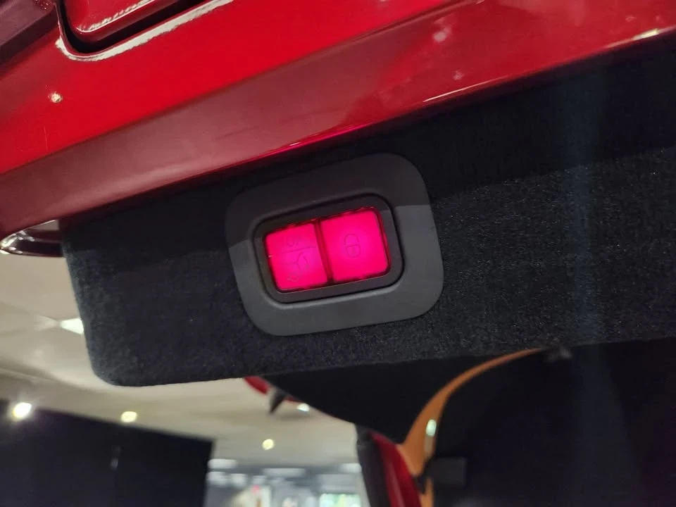 2022 Aston Martin DBX - Image 20 of 20