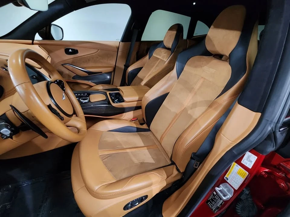 2022 Aston Martin DBX - Image 9 of 20