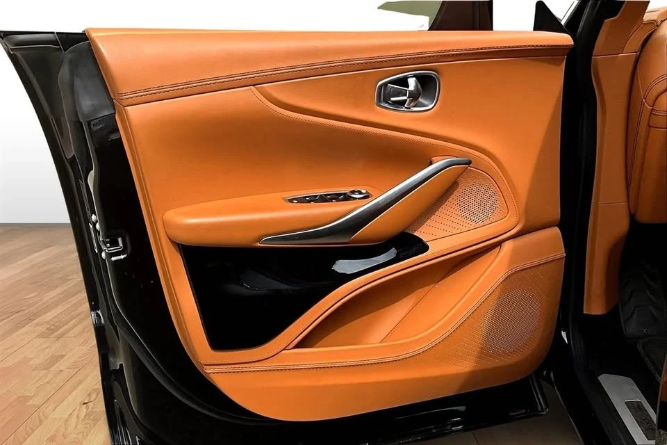 2022 Aston Martin DBX - Image 20 of 20