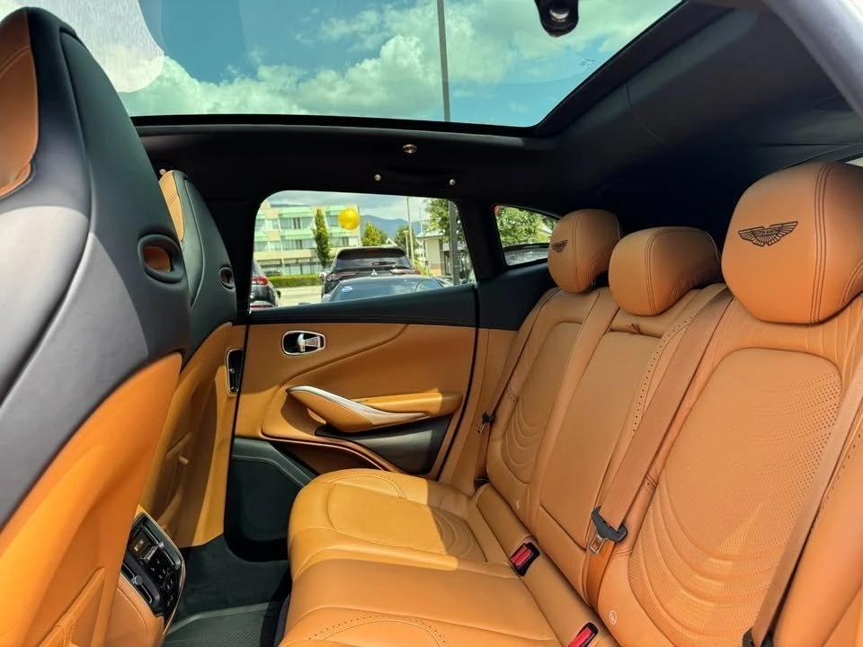 2022 Aston Martin DBX - Image 16 of 20